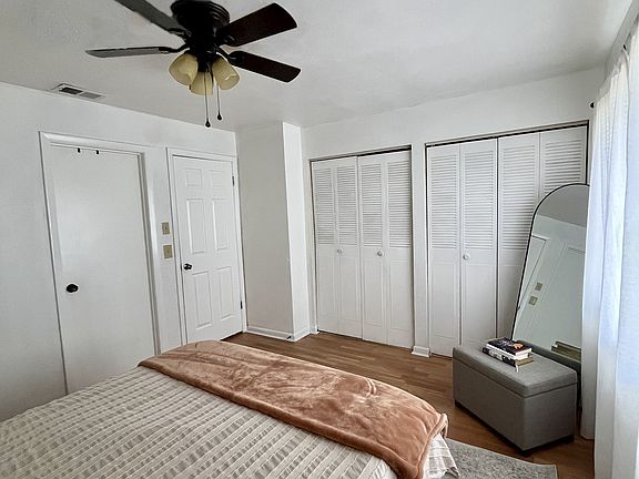 3rd image of 2635 SW 35th Pl APT 1602