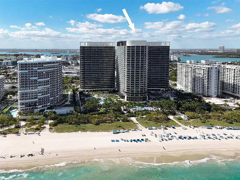 9703 Collins Ave #2515 — Photo 33
