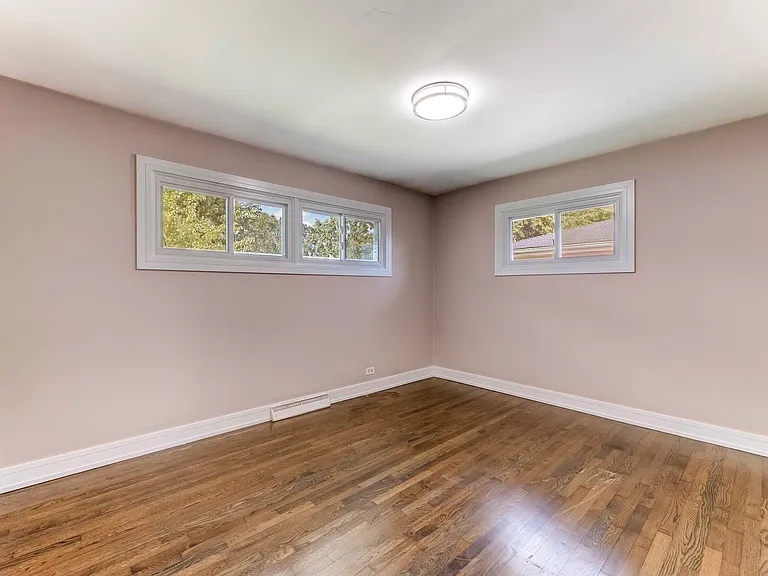2859 Stafford Dr — Photo 10