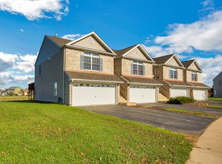 2506 Alpha Ct E, Dekalb, IL 60115