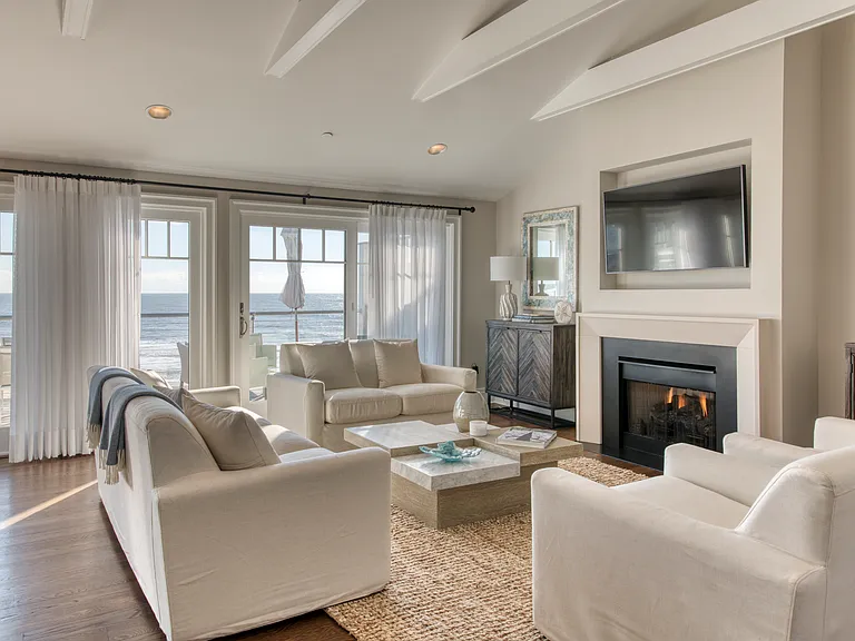 272 Old Montauk Hwy #8 — Photo 6