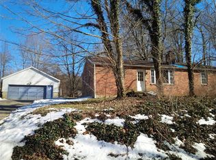 1710 Middleboro Rd, Clarksville, OH 45113