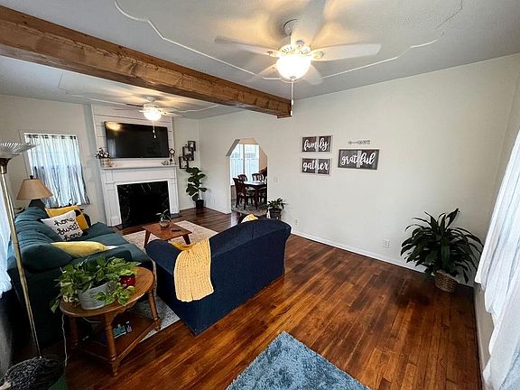 5th image of 1100 W Walnut St