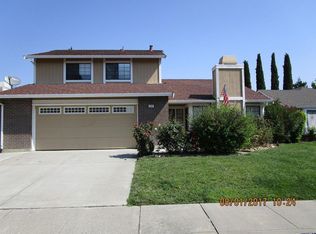 424 Lupine Cir, Vacaville, CA 95687