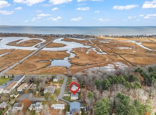 60 Merrifield Ct, Wells, ME 04090