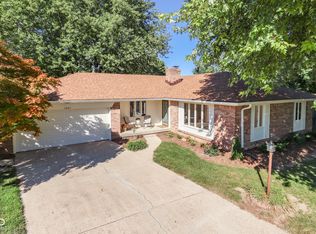 1065 Lawndale Ct, Greenwood, IN 46142