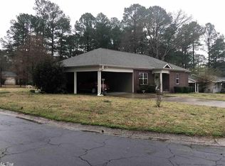 2221 Southgate Dr, Malvern, AR 72104