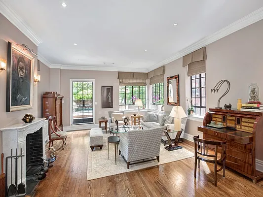 Sold by Sotheby's International Realty | media 15