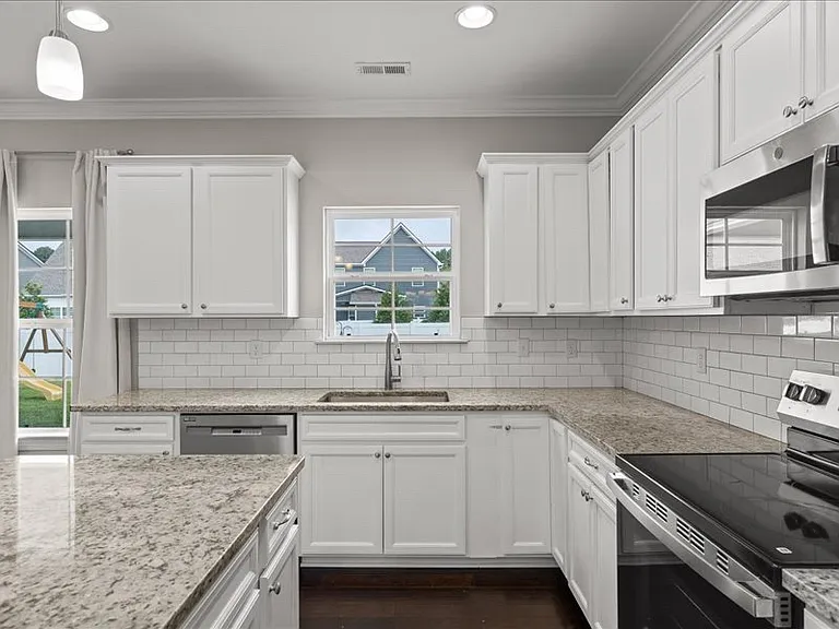 1282 Baldwin Field Cir — Photo 7