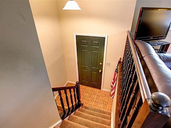 3rd image of 2734 Highland Village Ln
