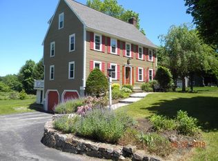 6 Valley Farm Rd, Groveland, MA 01834