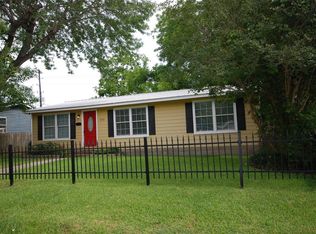 1105 Avenue D, Rosenberg, TX 77471