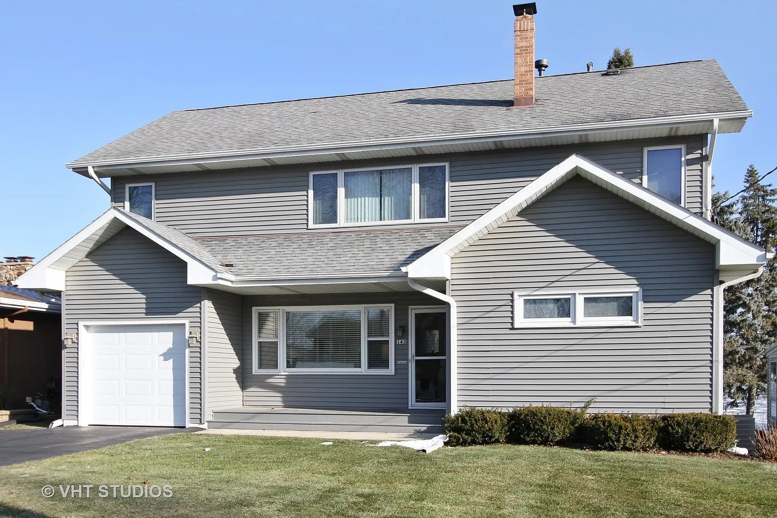 143 Lakewood Dr photo 1