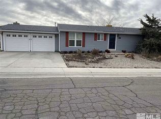 1042 Ricegrass Ln, Tonopah, NV 89049