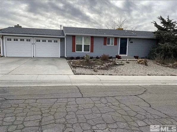 1042 Ricegrass Ln, Tonopah, NV 89049
