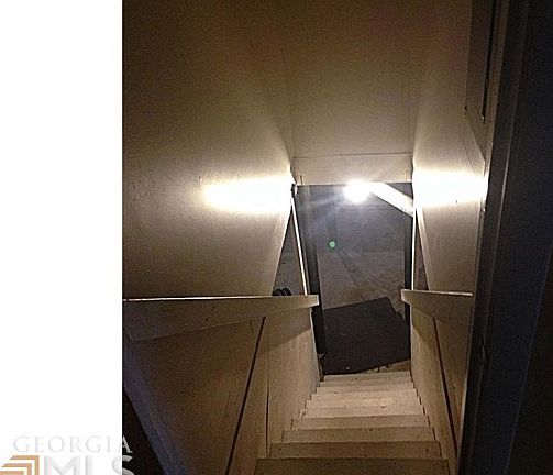 stairs to garage basement