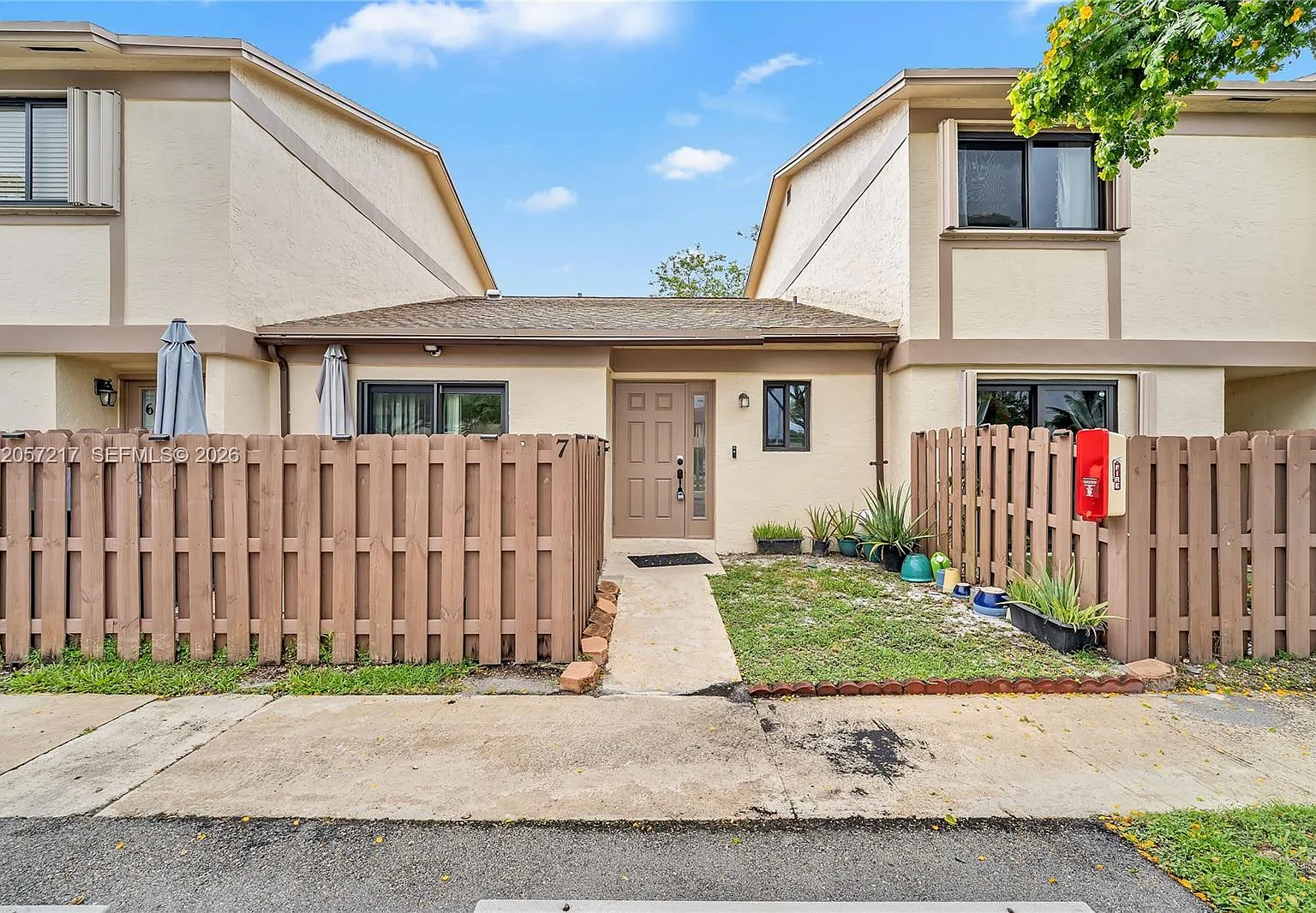2950 NW 106th Ave — Photo 1