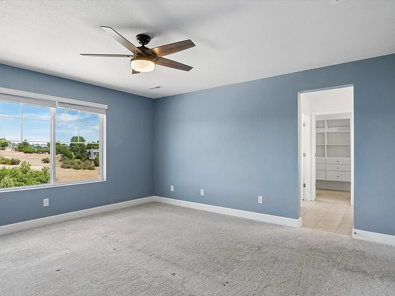 5355 Canyon View Dr — Photo 9
