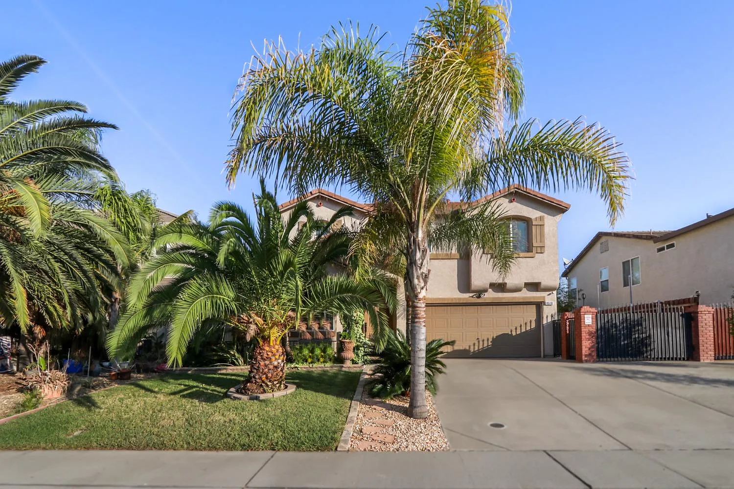 4516 Winje Dr photo 1