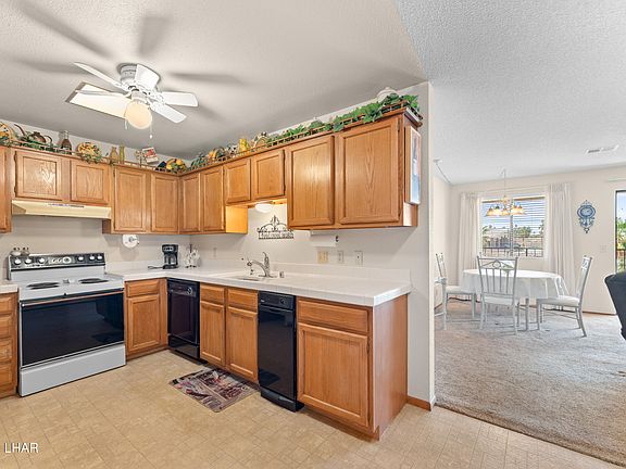 3rd image of 500 Lake Havasu Ave N #B-4