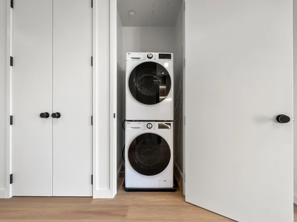 16 West Street image 14 of 31