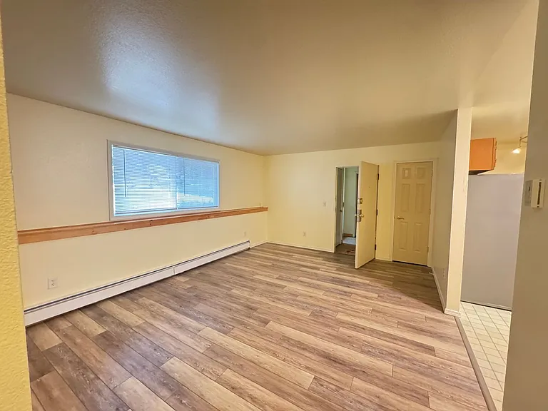 1531 Eagle Street #2 — Photo 4