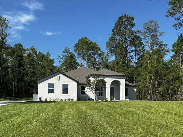 29 Village Center Dr, Homosassa, FL 34446
