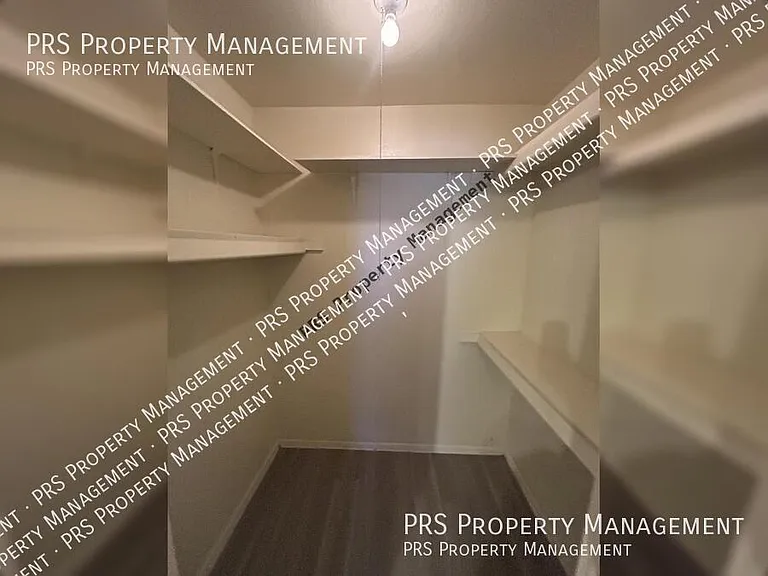 5309 S River Dr — Photo 20