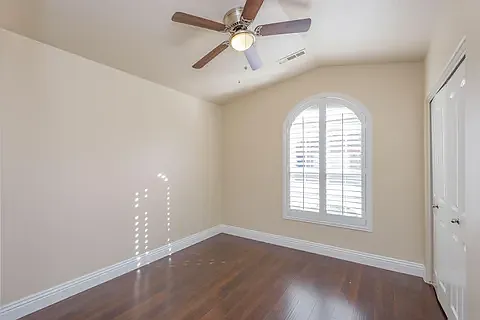 923 N Rolling Hills Rd — Photo 19