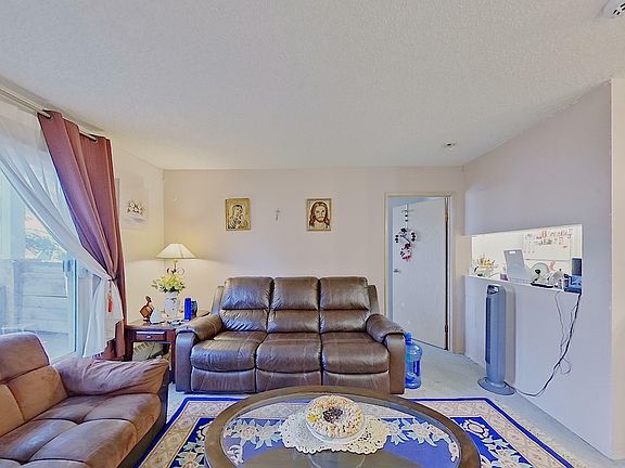 5th image of 2508 50th St NW #107