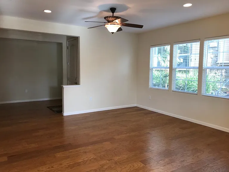 3354 Vittoria Loop — Photo 4