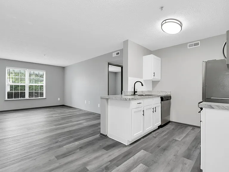 Parkview Apartments — Photo 6