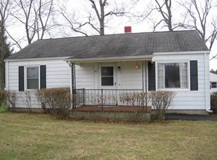 70 Riverside Cir, Corning, NY 14830