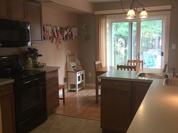 5th image of 523 Elk Cir