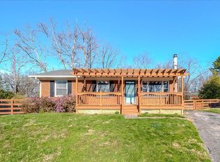 1686 Waycross Cir, Lexington, KY 40505