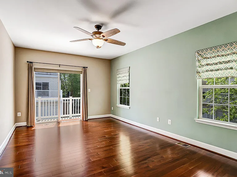 13526 Waterford Hills Blvd #13526 — Photo 23