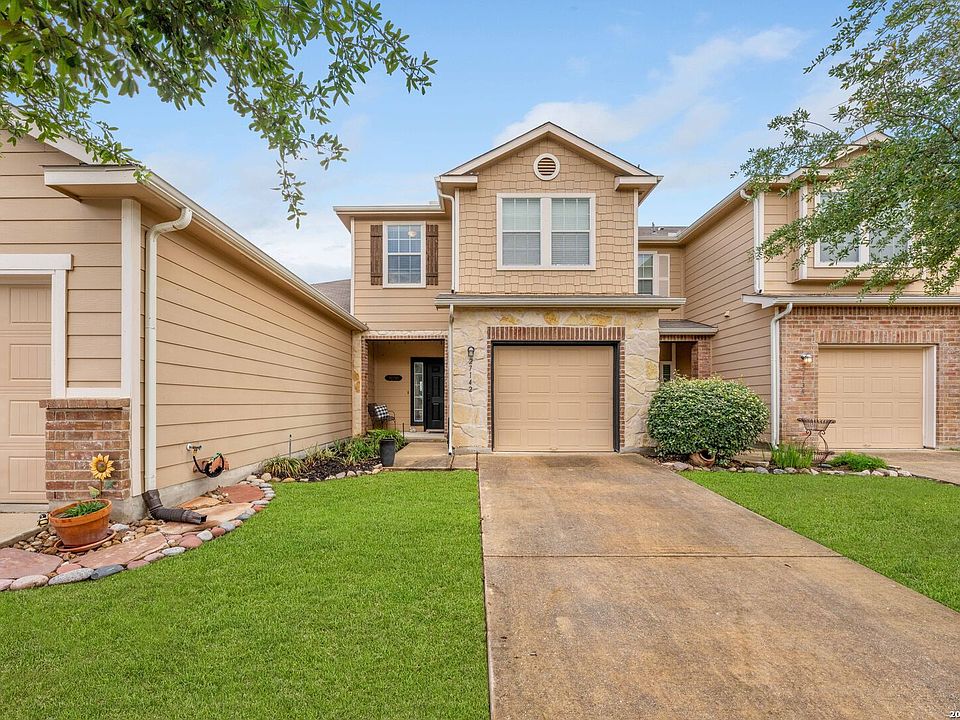 1st image of 27142 Villa Toscana