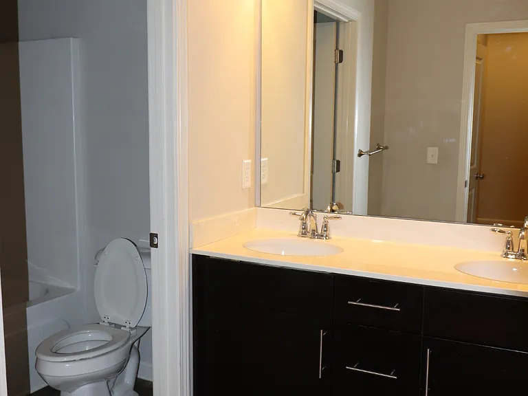 898 Westmoreland Cir NW — Photo 20