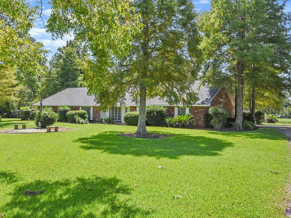 42069 Black Bayou Rd, Gonzales, LA 70737 | MLS #2022014425 | Zillow