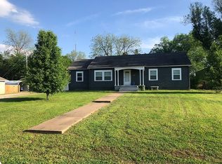 610 Locust St, Perry, OK 73077