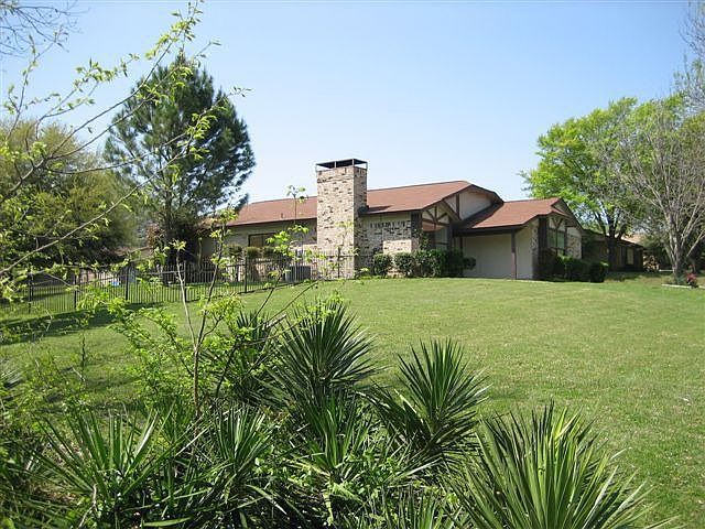 1st image of 3716 Timberline Dr