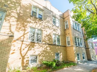 4010 W Ainslie St #1, Chicago, IL 60630