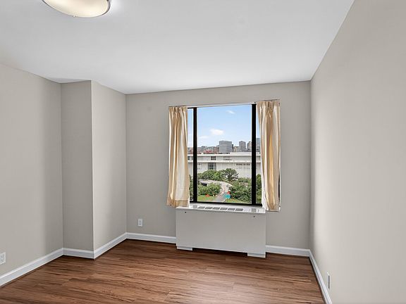 4th image of 2400 Virginia Ave NW #A-0613