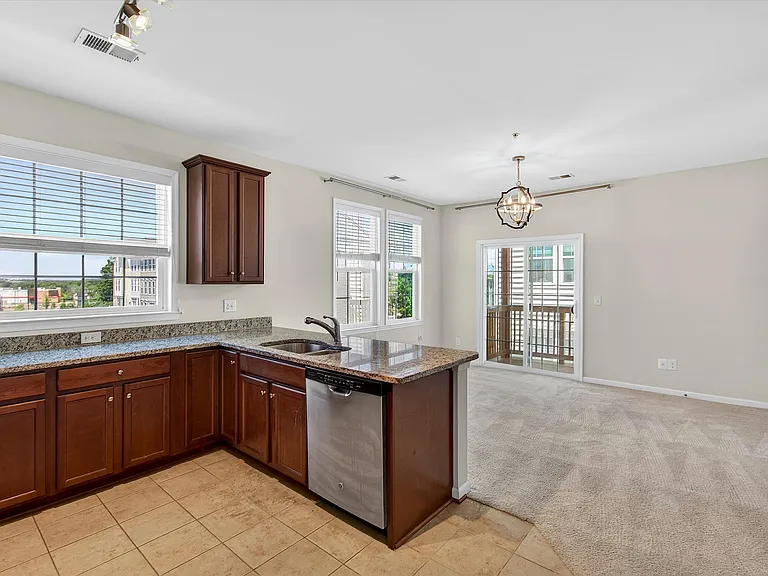24620 Byrne Meadow Sq #300 — Photo 10