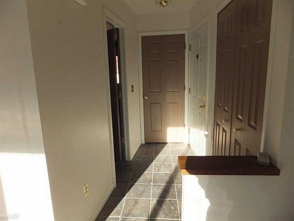 4th image of 38659 Harrison Creek Ct