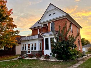 111 N Iowa St, Muscoda, WI 53573
