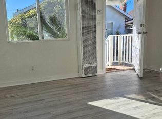 15422 S Catalina Ave, Gardena, CA 90247