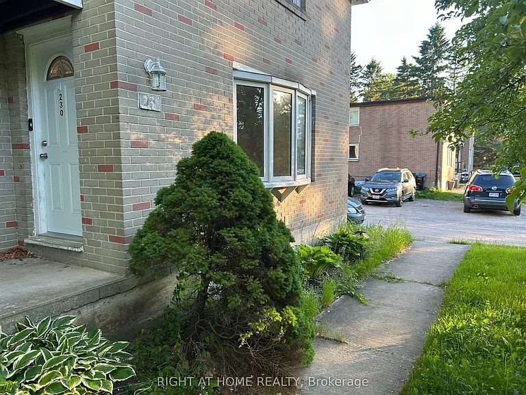 230 Cindy Ln — Photo 1