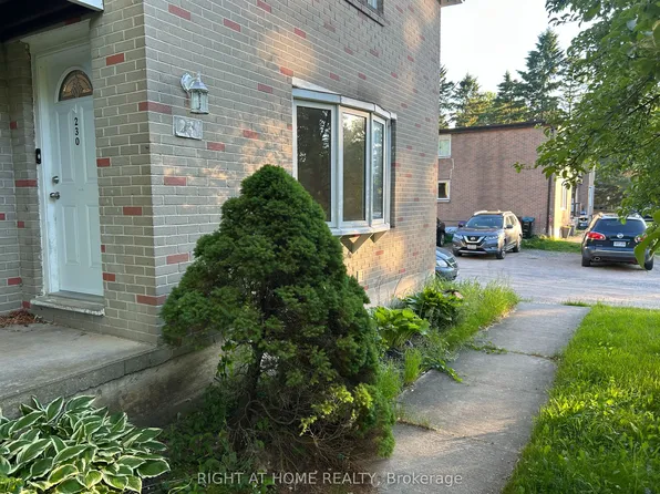 230 Cindy Ln, Essa, ON L0M 1B0