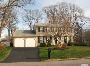 48 Woodland Rd, Miller Place, NY 11764